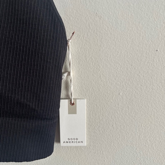 GOOD AMERICAN Black Ribbed Crossback Stretch Top SIZE 7/8 (4XL/5XL) LARGE Active - Picture 2 of 5